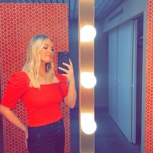 ⭐️ LIKE THIS LISTING TO BE NOTIFIED OF LIVE SHOWS!